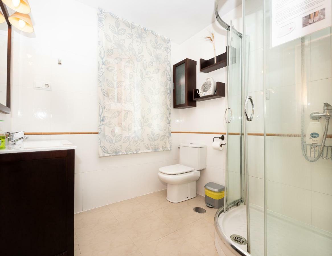 Wonderful Malagueta Pompidou Apartment Malaga Ngoại thất bức ảnh